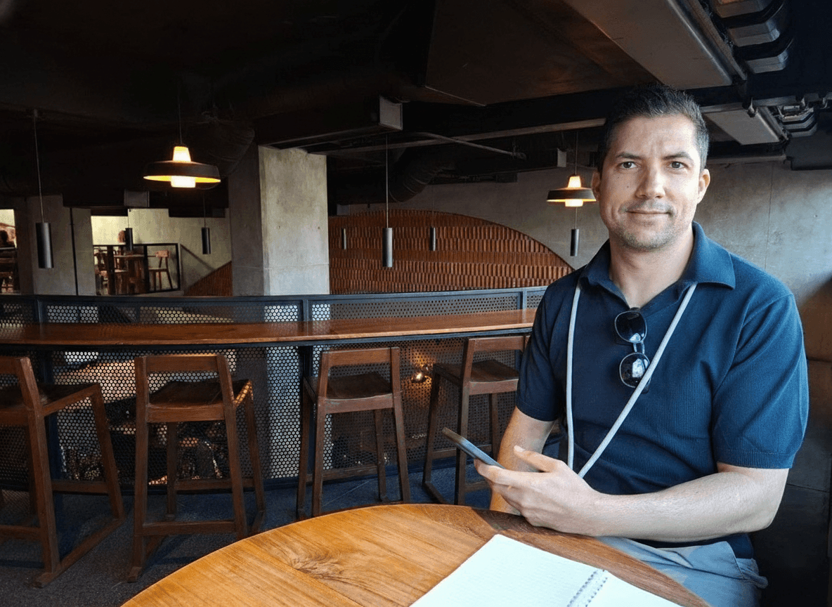 Founder working at coffeeshop